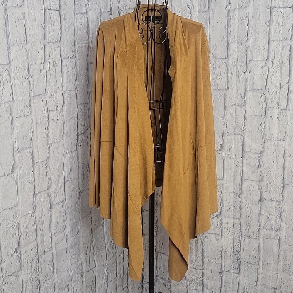 BACCINI Faux Suede Tan Open Front Cape Cardigan Medium